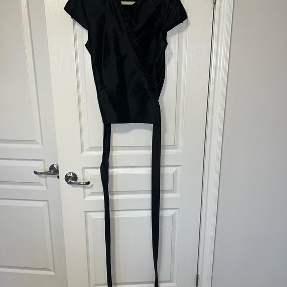 Ann Taylor wrap around blouse size 16 - Picture 2 of 5